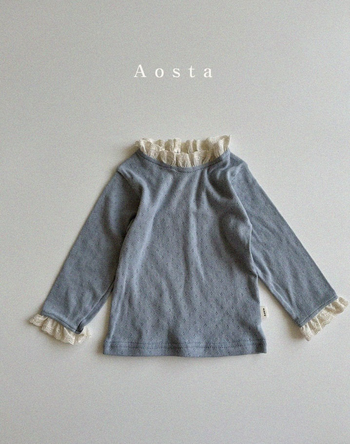 Eyelet top