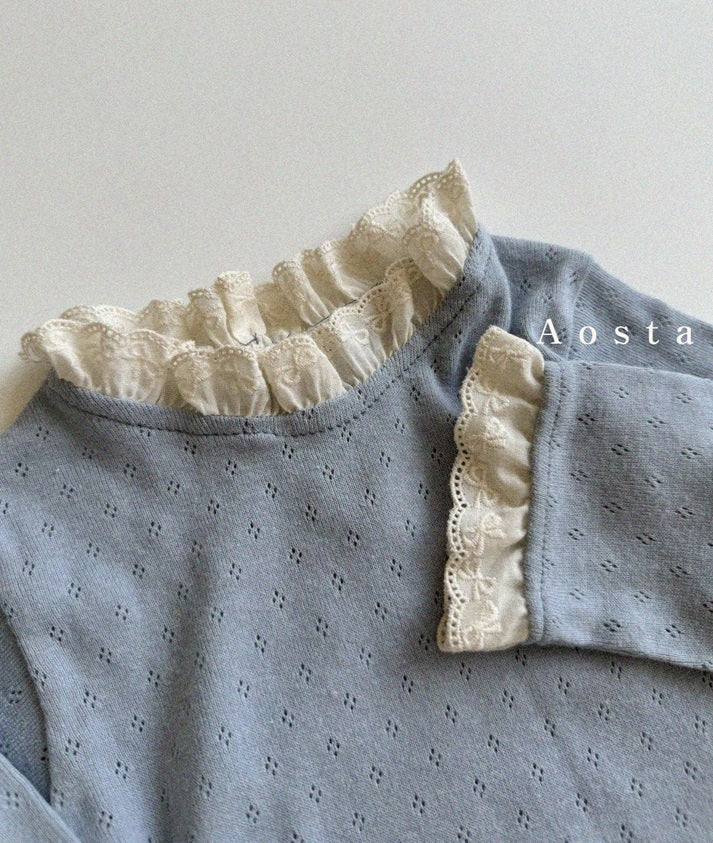Eyelet top