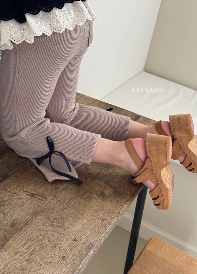 Ribbon Knit Pants