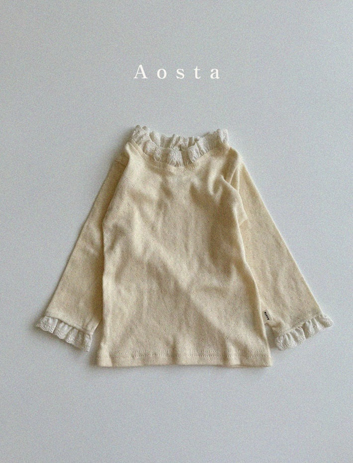 Eyelet top