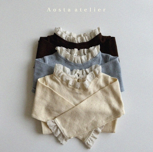 Eyelet top
